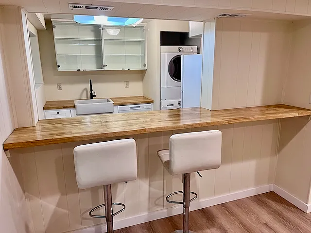 1 bed, 1000 sqft, $2,250 — Photo 3