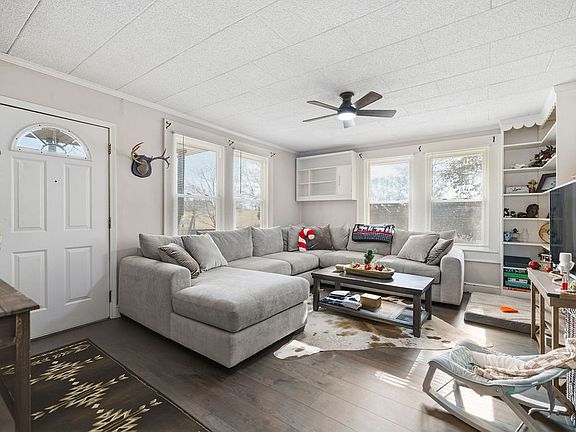 4th image of 5107 Davis Cir