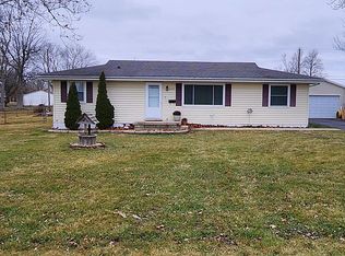 3165 S Wheatland Rd, Decatur, IL 62521