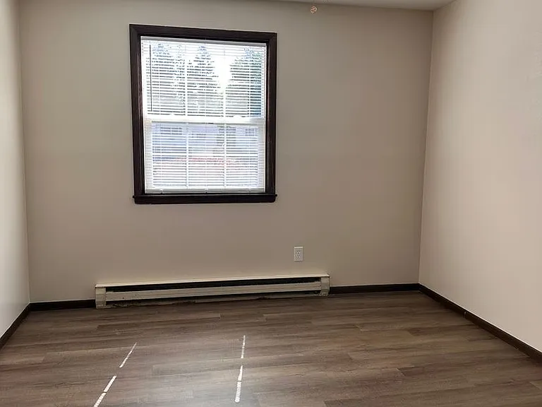 15741 Grove St — Photo 14