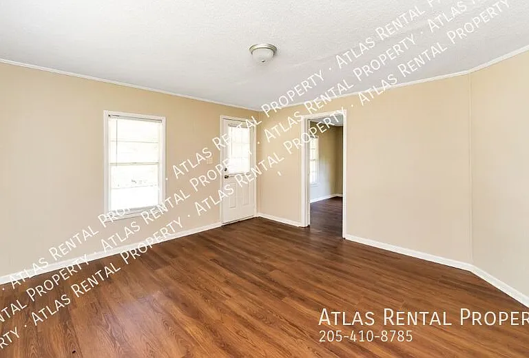 551 Lawson St — Photo 5
