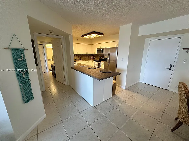 3530 Mystic Pointe Dr #2607 — Photo 11