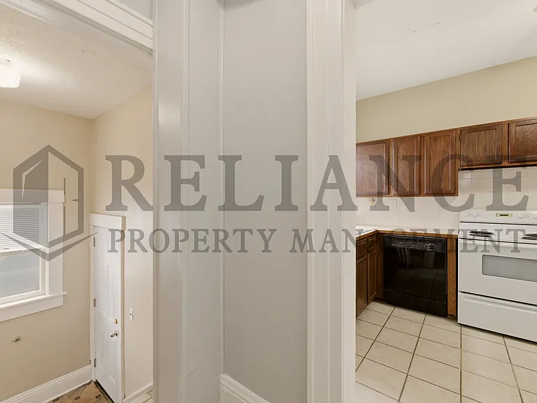 3422 E Douglas Ave #2-1 — Photo 21