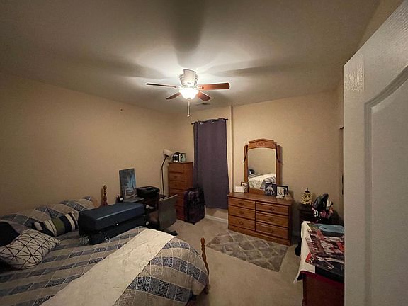 Bedroom/Office