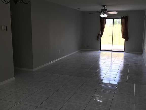 4th image of 1728 Highland Park Ave