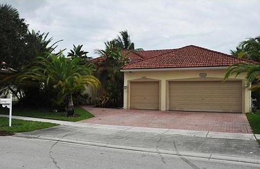 1st image of 13075 NW 23rd St
