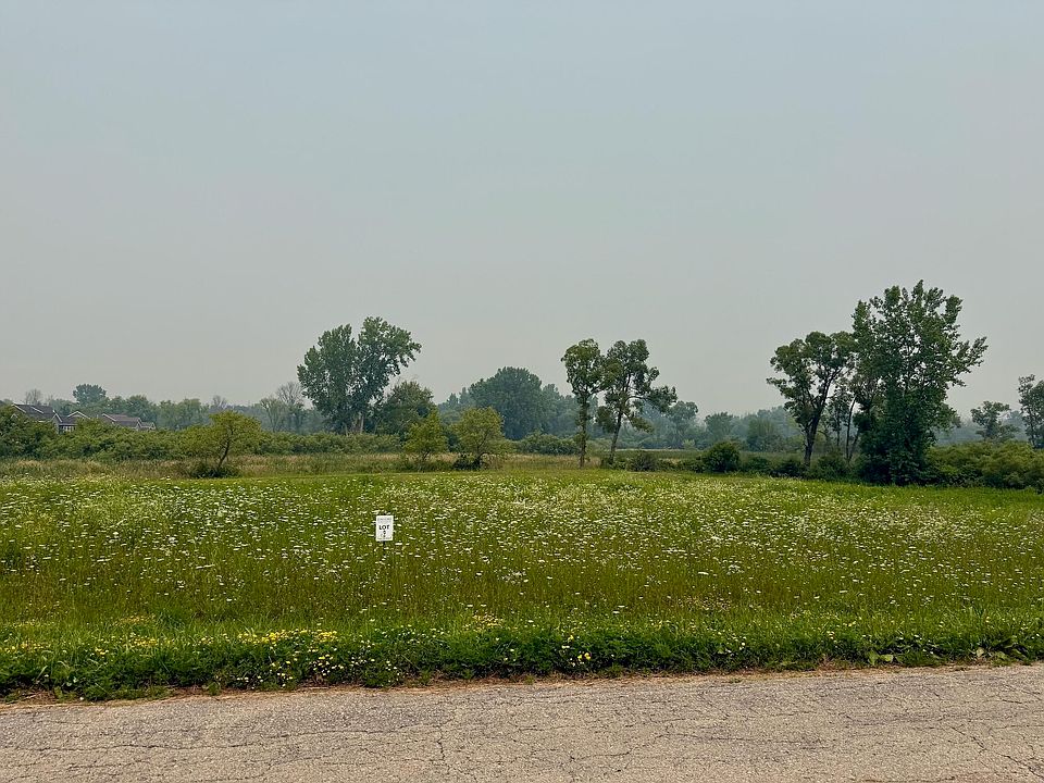 1st image of Parkview Dr #2