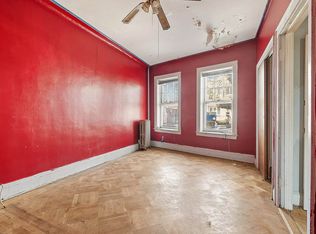 125 Stryker St, Brooklyn, NY 11223
