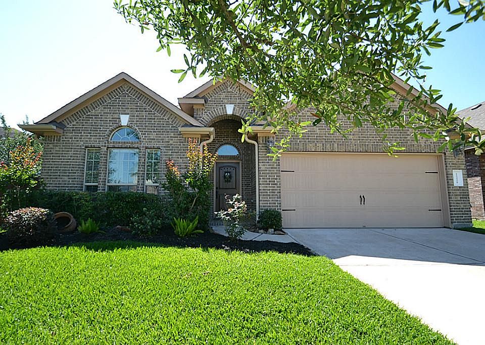1st image of 11226 Celano Dr