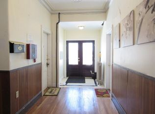 18 Grand View Ave APT 3, Quincy, MA 02170