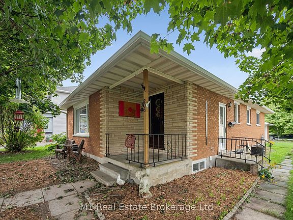 3rd image of 205 Albert St