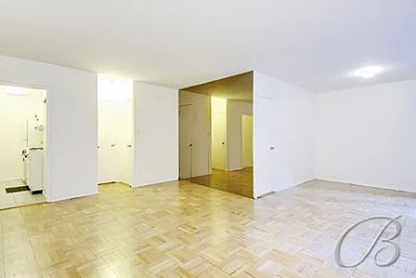 Sold by Bellmarc Realty | media 14