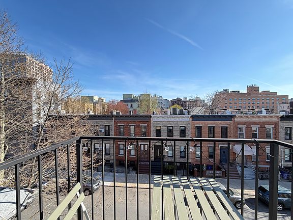 5th image of 235 Jackson St #3A
