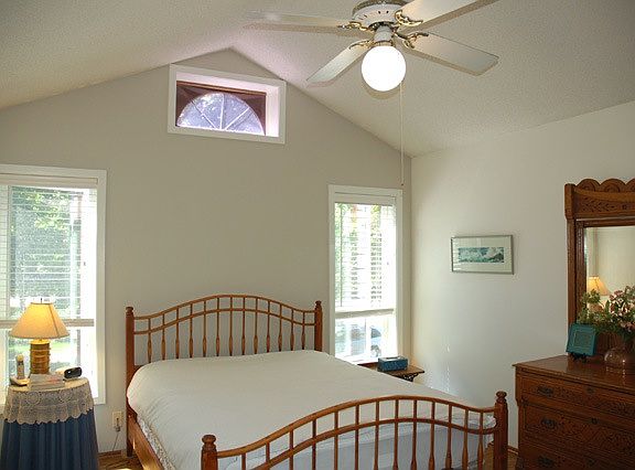 5th image of 2121 21st Ave S #5