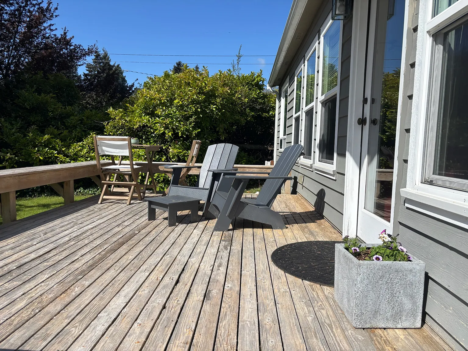 NE Beach Crest Dr, Bainbridge Island — Photo 3