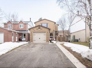 833 Laurier Ave, Milton, ON L9T 4H4