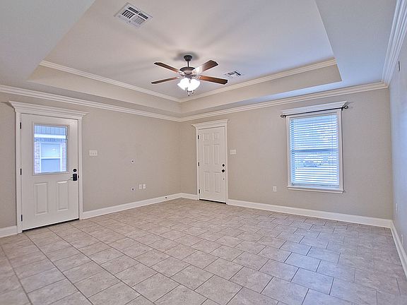 2nd image of 122 Sea Blue Ln