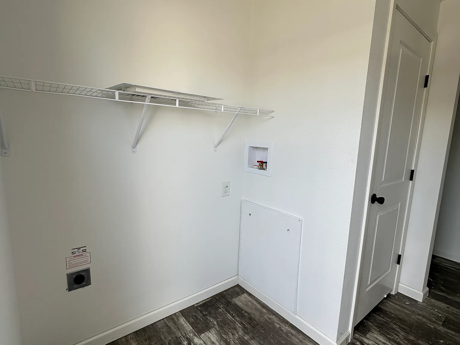 3 bed, 1393 sqft, $1,795 — Photo 2