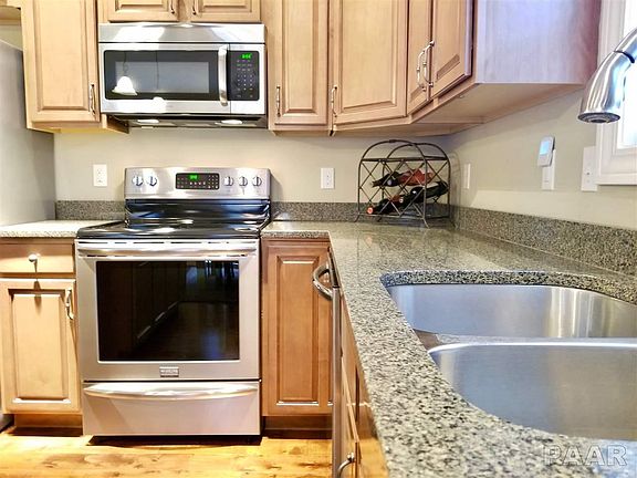 4th image of 7509 N Walnutbend Dr Unit 17