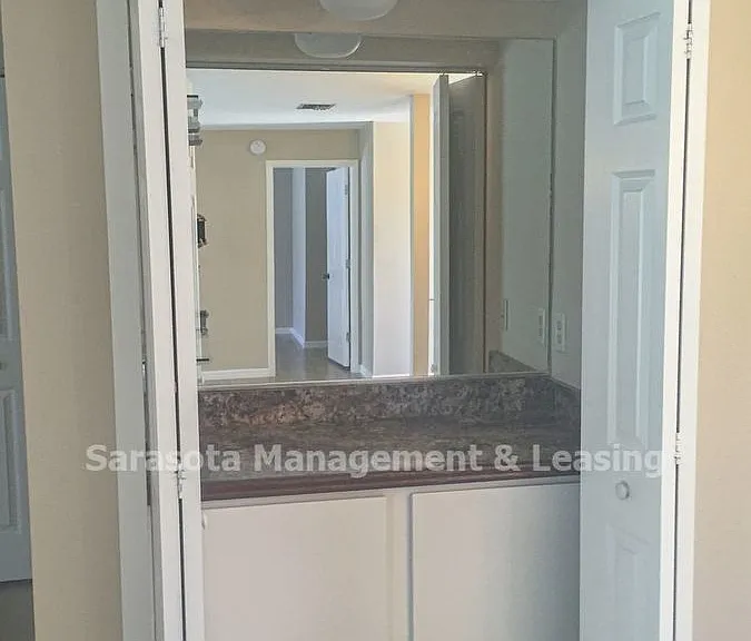 3816 Easton St — Photo 9
