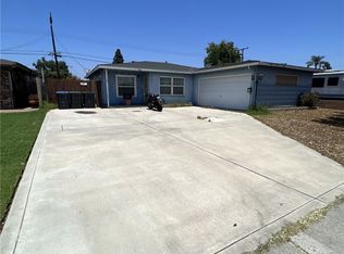 2501 W Saint Andrew Pl, Santa Ana, CA 92704