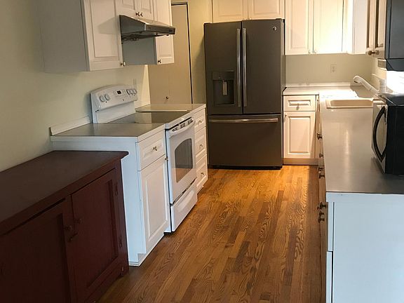 3rd image of 6305 146th Ave NE