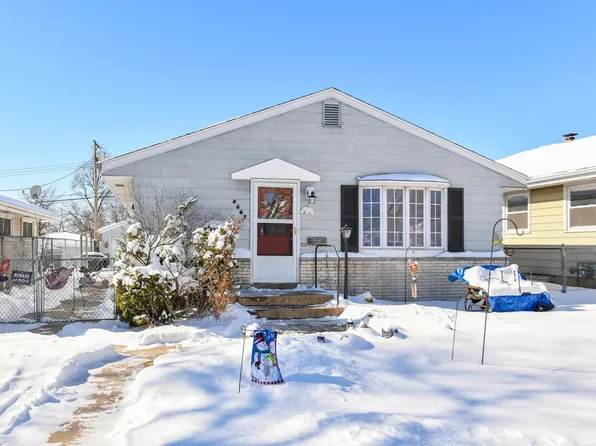 4607 South 47th STREET, Greenfield, WI 53220