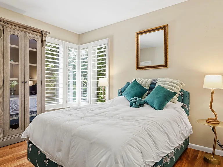2828 Exeter Cir — Photo 37
