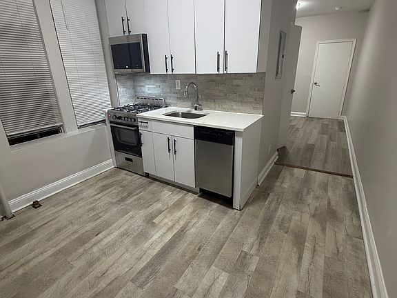 2nd image of 5712 Hudson Ave APT 12-A