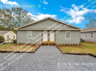 98 Crestview St S #B, Childersburg, AL 35044