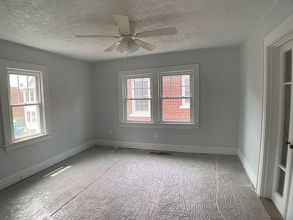 3rd image of 1617-1619 E Richmond Ave