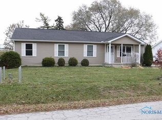 1041 Ansonia St, Oregon, OH 43616