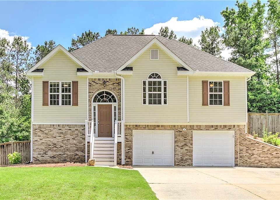 1st image of 62 Roundtree Ct