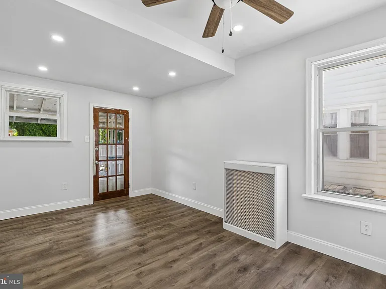 124 Lexington Ave #1 — Photo 8