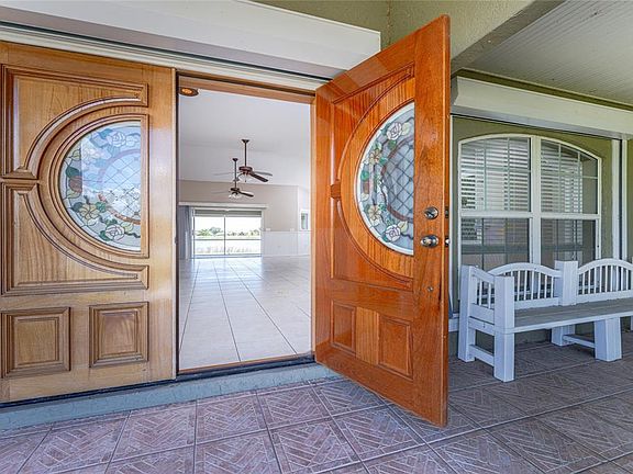 3rd image of 7110 SAN CASA DRIVE