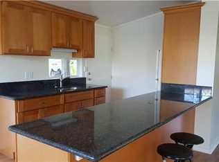 809 Ahukini St, Honolulu, HI 96825