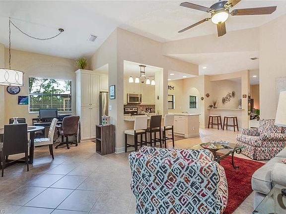 5th image of 27028 Adriana Cir APT 202