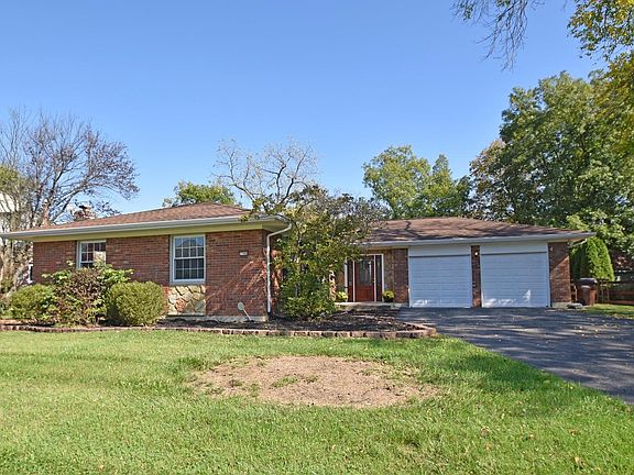 2nd image of 11944 Cedarcreek Dr