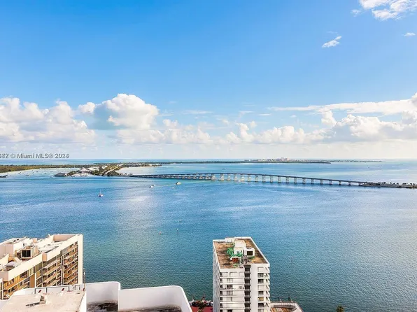 1451 Brickell Ave Unit 3001, Miami, FL 33129