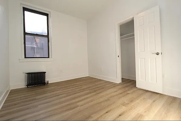 Rented by Oxford Property Group | media 17