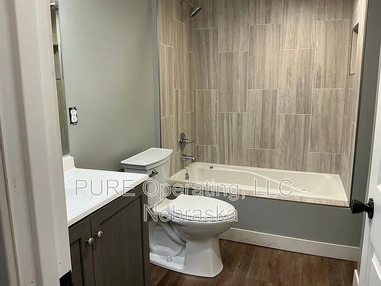 3500 N 60th St — Photo 25