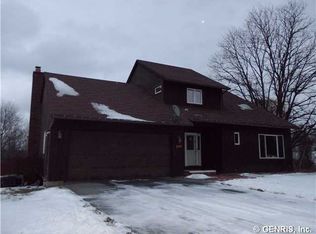 1349 Brace Rd, Victor, NY 14564