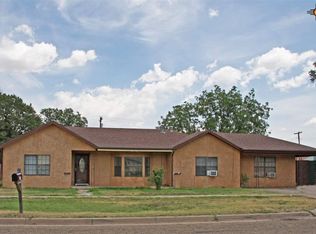 1209 Axtell St, Clovis, NM 88101
