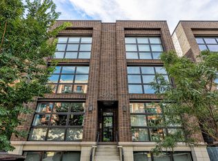 822 N Marshfield Ave #2N, Chicago, IL 60622