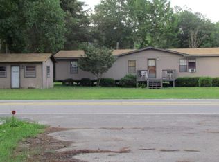 2367 Hampton St, Walterboro, SC 29488