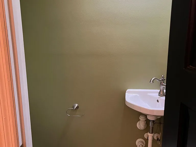 3001 River Dr — Photo 9