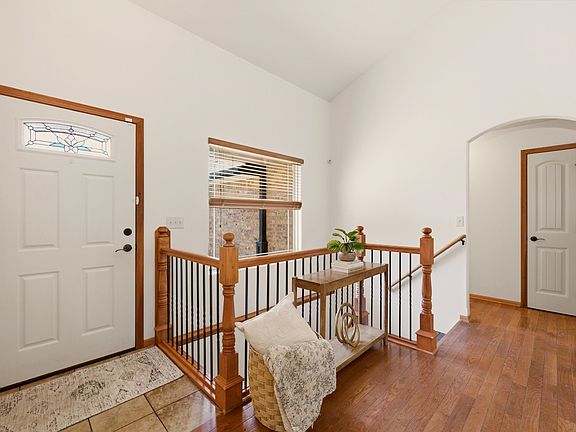 3rd image of 2503 N Springdale Cir