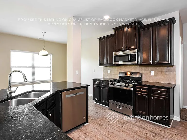 5395 Bucknell Trce — Photo 8