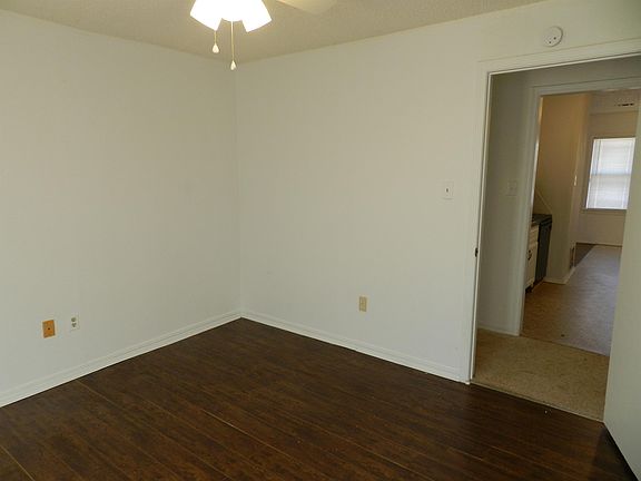 5th image of 1238 SW 25th Pl