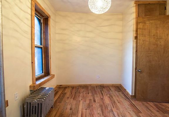 4th image of 18 Irving Ave #1L